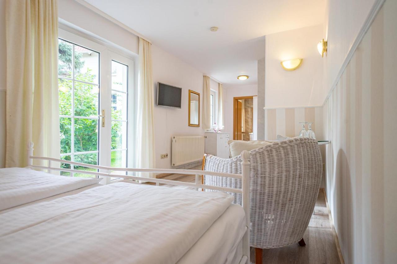 Pension Bergen Bergen Auf Rugen Esterno foto